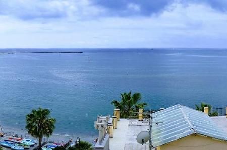 La Peglina Apartment Genoa Bagian luar foto