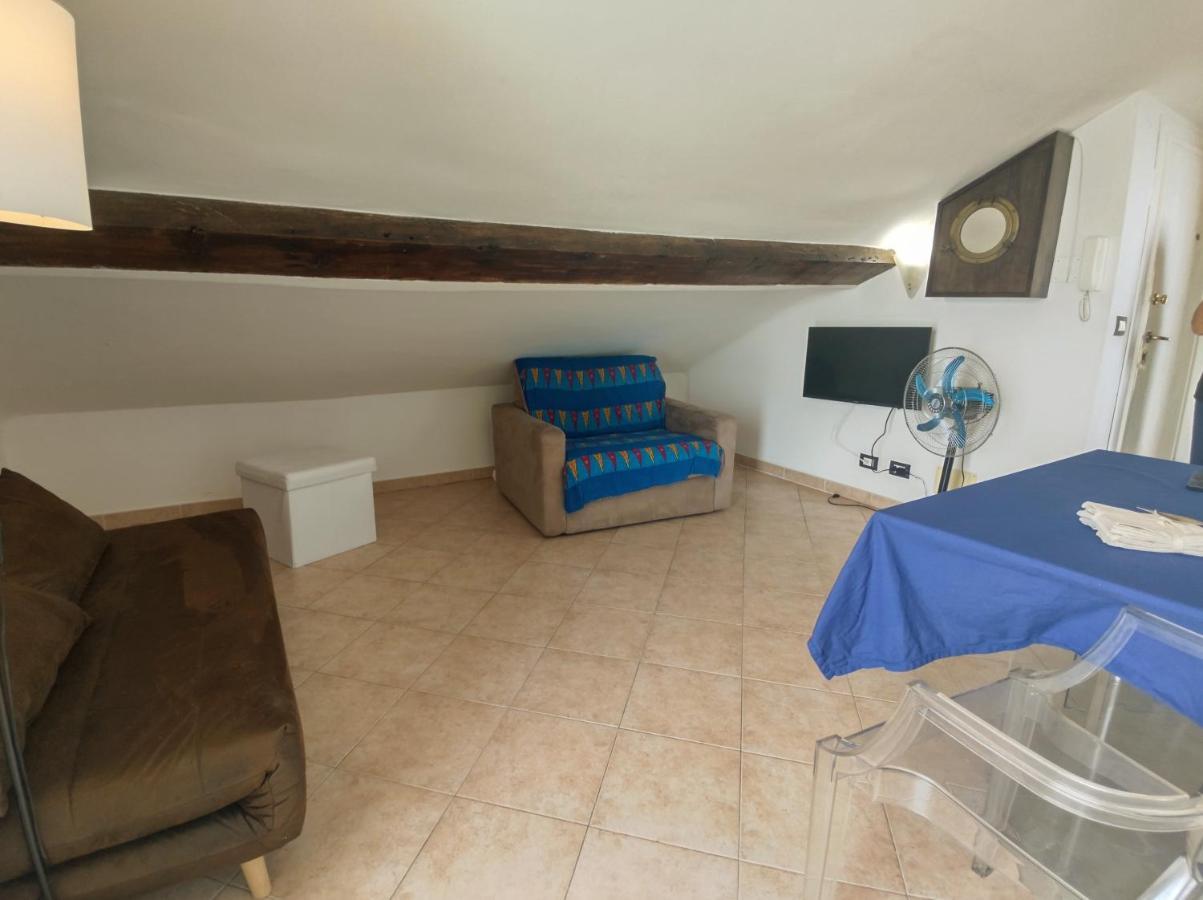 La Peglina Apartment Genoa Bagian luar foto