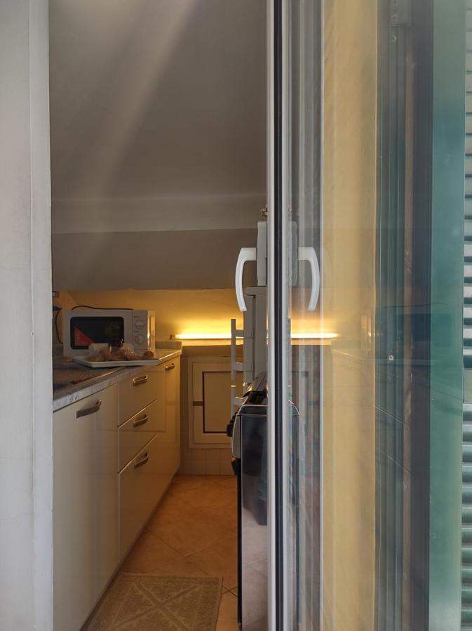 La Peglina Apartment Genoa Bagian luar foto